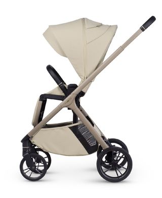 Cochecito de bebé beige