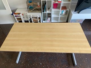 Mesa de trabajo y estudio madera y metal