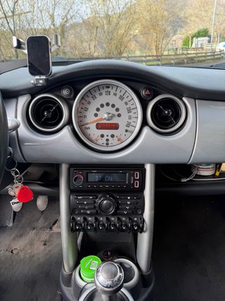 MINI Cooper 2002 112cv Gasolina (r50).