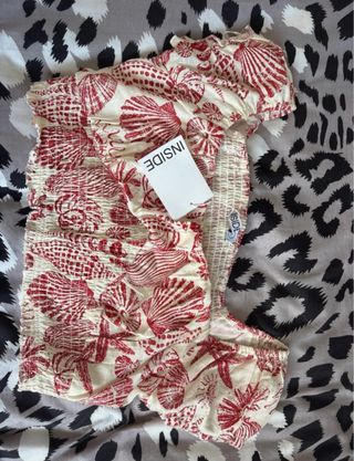 Conjunto INSIDE crop top y falda L