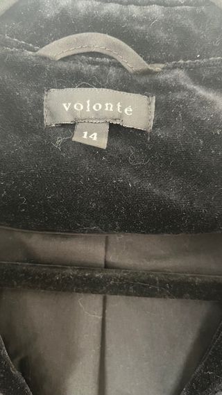 Chaqueta terciopelo negro con cordones