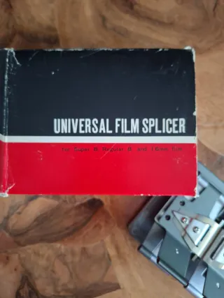 Giuntatrice pellicole cinematografiche