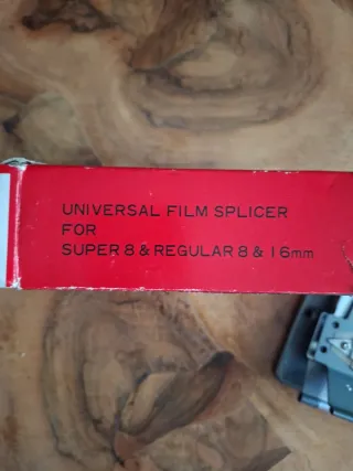 Giuntatrice pellicole cinematografiche