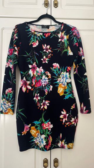 Vestido Negro Estampado Flores