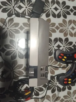 Consola Nintendo NES Beige con mandos