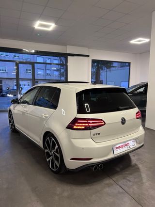 Volkswagen Golf VII GTD DSG