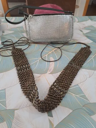 Conjunto vintage: bolso, cinturón y gorro