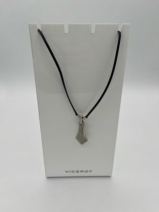 Collar Viceroy acero