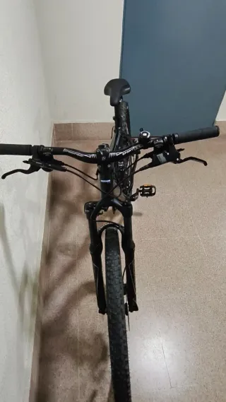 Bicicleta Decathlon Negra