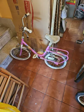 Bicicleta infantil rosa