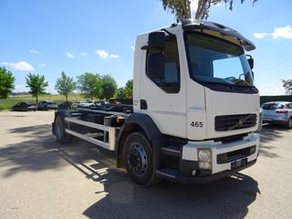 Volvo FL 240.18-CAMIONES GANCHO PORTACONTENEDOR