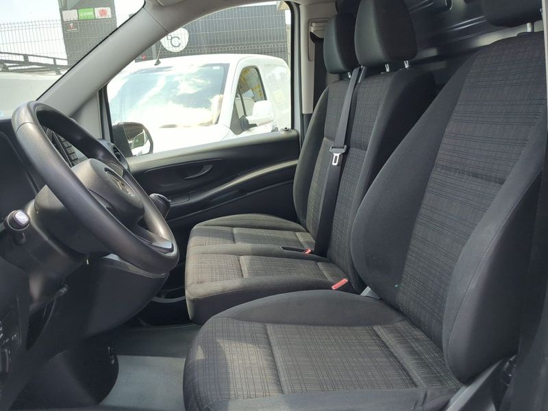 Mercedes-Benz Vito MIXTO 114 CDI Larga 2019, foto 7