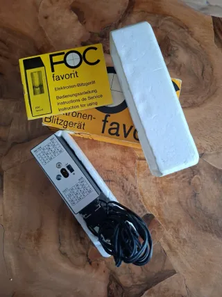 Flash fotografico vintage FOC favorit