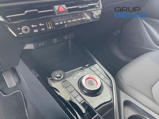 Kia Niro 1.6 GDi HEV 102kW (139CV) Drive
