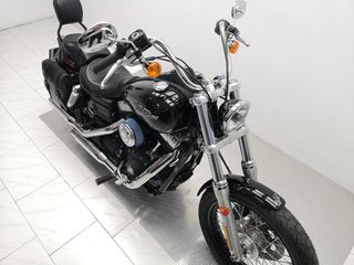 HARLEY DAVIDSON DYNA STREET BOB 2011 35642 kms.
