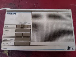 Radio Reloj Despertador Philips D 3340