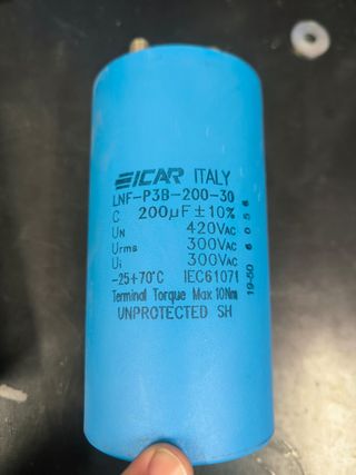 Condensador ICAR LNF-P3B-200-30