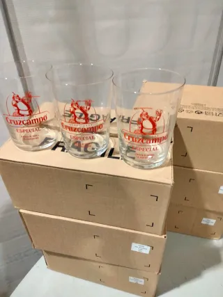 66 Vasos anchos de sidra Cruzcampo