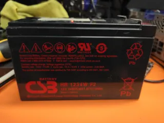 SAI Riello UPS, sin baterías