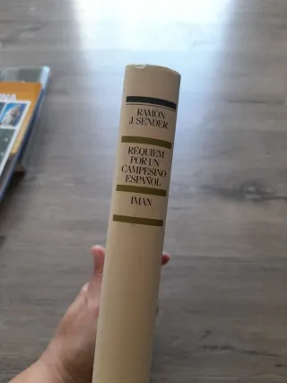 Libro Requiem por un campesino español