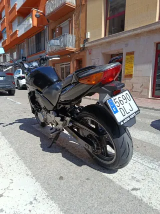 Honda CBF 500cc Naked Negra