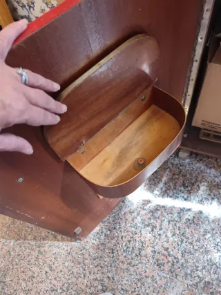 Máquina de coser Alfa con mueble y pedal