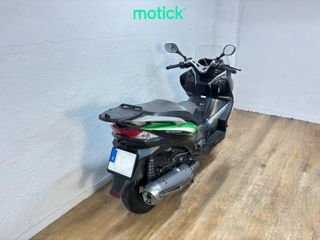 KAWASAKI J300