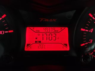 YAMAHA T-MAX 530 2015 49379 kms.