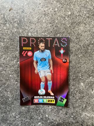 Cromo fútbol Borja Iglesias Panini Protas.