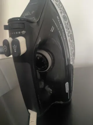 Plancha Rowenta Steamium 2750W