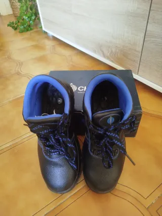 Zapatos de seguridad CHINTEX negros y azules