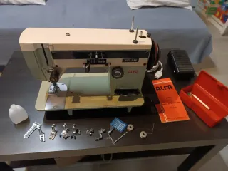 Máquina de coser Alfa Zig-Zag