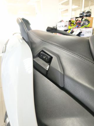 BMW C650 GT Maxi Scooter Automática