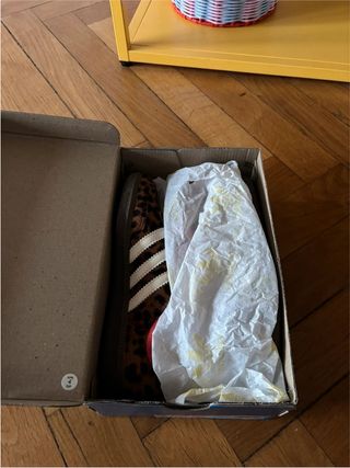 Adidas Samba OG Leopardo Rojo Talla 36