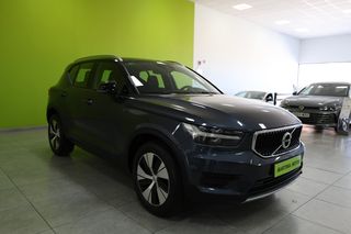 Volvo XC40 Momentum Pro T2 1.5 129CV Auto Azul
