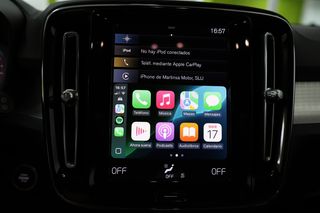 Volvo XC40 Momentum Pro T2 1.5 129CV Auto Azul