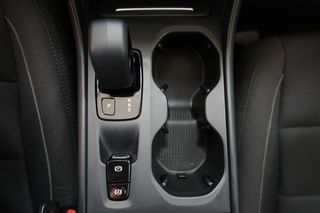 Volvo XC40 Momentum Pro T2 1.5 129CV Auto Azul