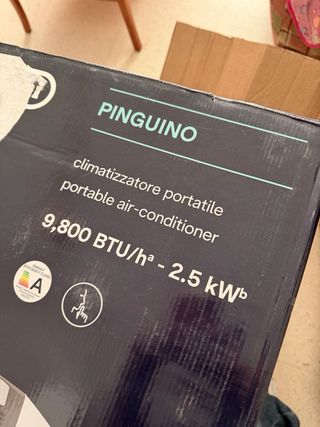 Pingüino Delonghi 9890BTU