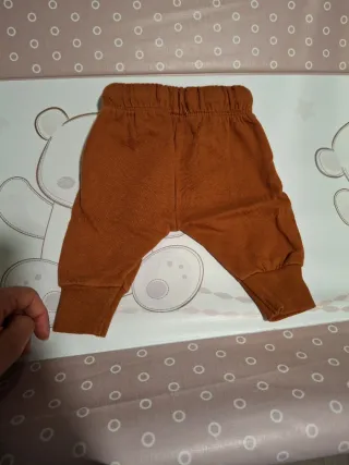 Conjunto bebé 50cm dinosaurio