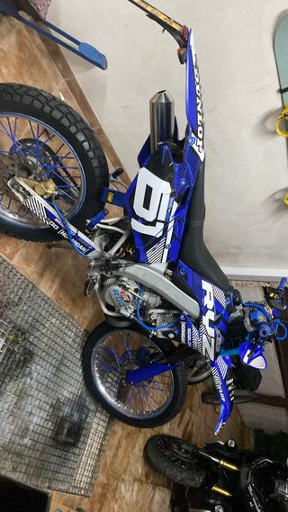 Motorhispania RYZ TOP Azul