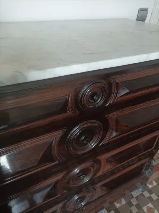 Cómoda recibidor mármol y madera