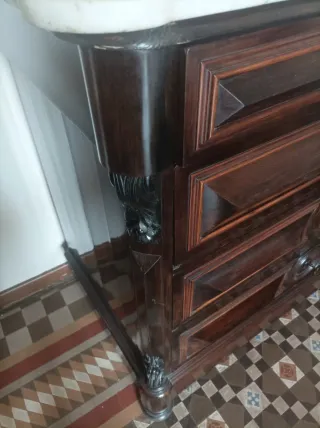 Cómoda recibidor mármol y madera