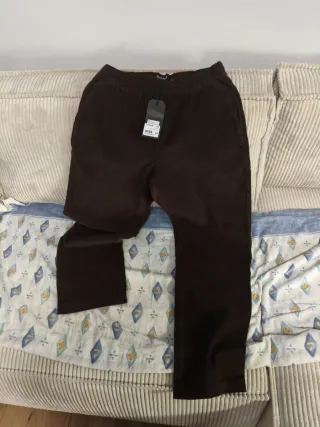 Pantalón pana Lyle & Scott Marrón Talla M