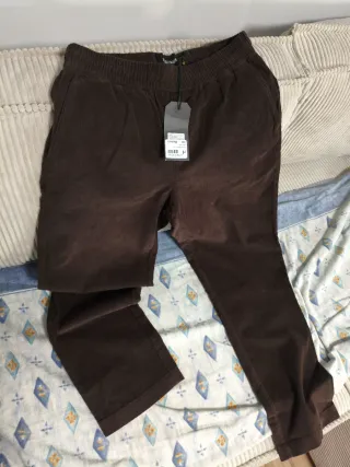 Pantalón pana Lyle & Scott Marrón Talla M