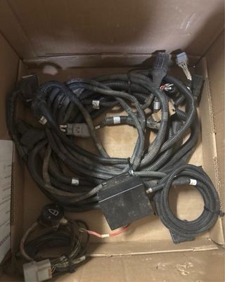 Volante y pantalla GPS