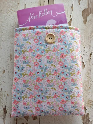 Funda para libro de bolsillo floral