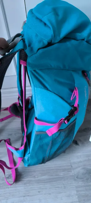 Mochila de montaña Lhotse 32l. Sin estrenar