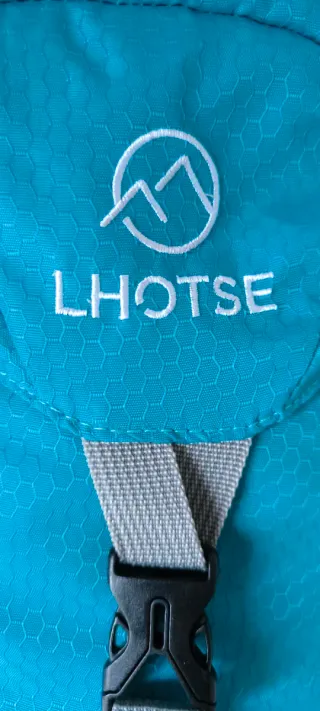 Mochila de montaña Lhotse 32l. Sin estrenar