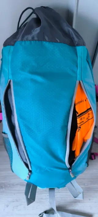 Mochila de montaña Lhotse 32l. Sin estrenar