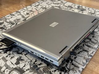 Portátil Fujitsu Siemens Emulador Vintage SSD